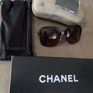 CHANEL - LIMITED EDITION - AUTHENTIC - Sunglasses